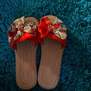 Now Decor Single Band Slides